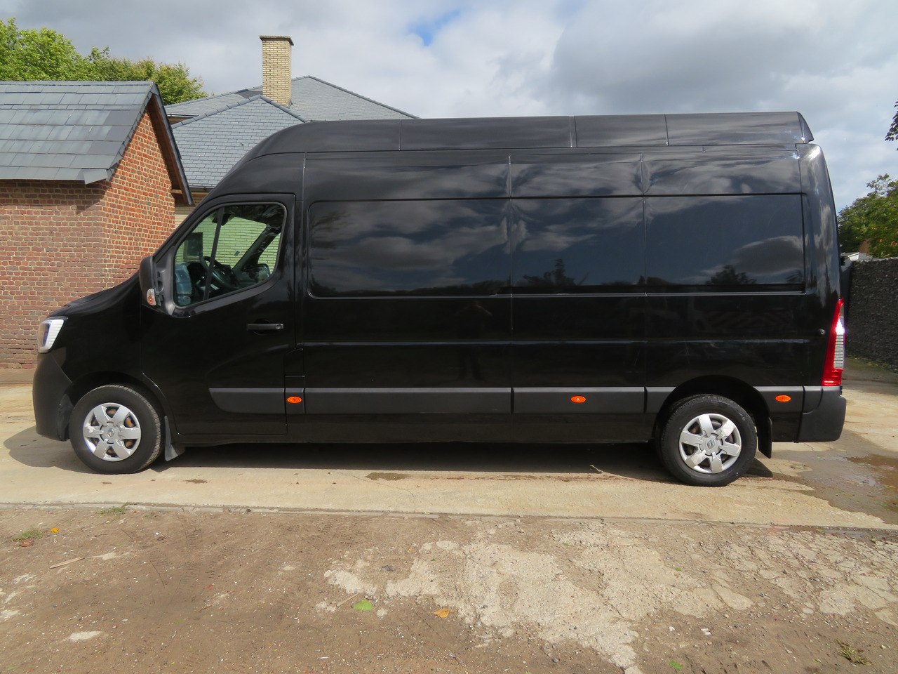 Renault Master 2.3dCi Grand Confort - L3H3 - Furgon: slika 4 Renault Master 2.3dCi Grand Confort - L3H3 - Furgon: slika 4