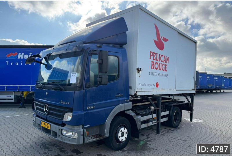 Mercedes-Benz Atego 816 Day Cab, Euro 5, BDF / EPS automatic / standklima / Hydraulic system - Kamion za prevoz kontejnera/ Kamion sa promenjivim sandukom: slika 2 Mercedes-Benz Atego 816 Day Cab, Euro 5, BDF / EPS automatic / standklima / Hydraulic system - Kamion za prevoz kontejnera/ Kamion sa promenjivim sandukom: slika 2