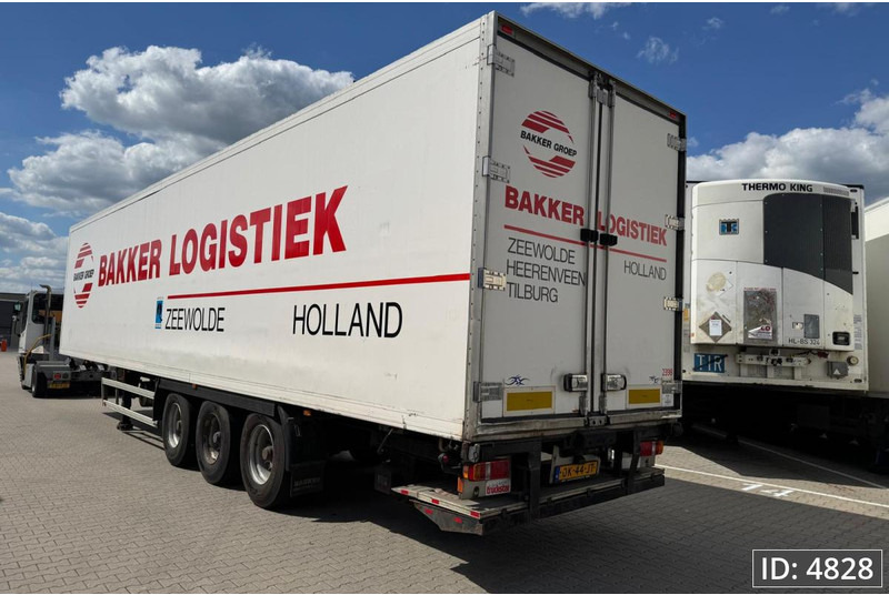 Sor Iberica SP71 / Lift axle - Poluprikolica hladnjače: slika 2 Sor Iberica SP71 / Lift axle - Poluprikolica hladnjače: slika 2