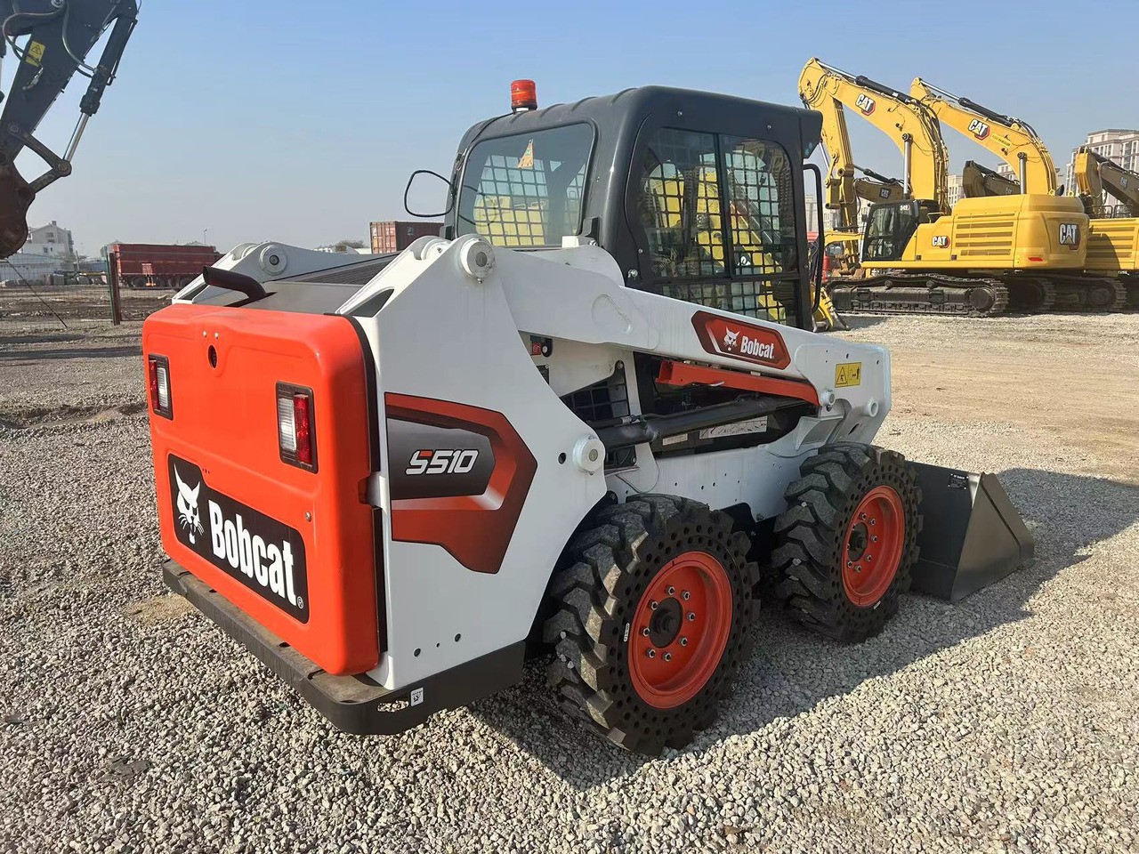 BOBCAT S510 Skid Steer Loader - Mini utovarivač: slika 3 BOBCAT S510 Skid Steer Loader - Mini utovarivač: slika 3
