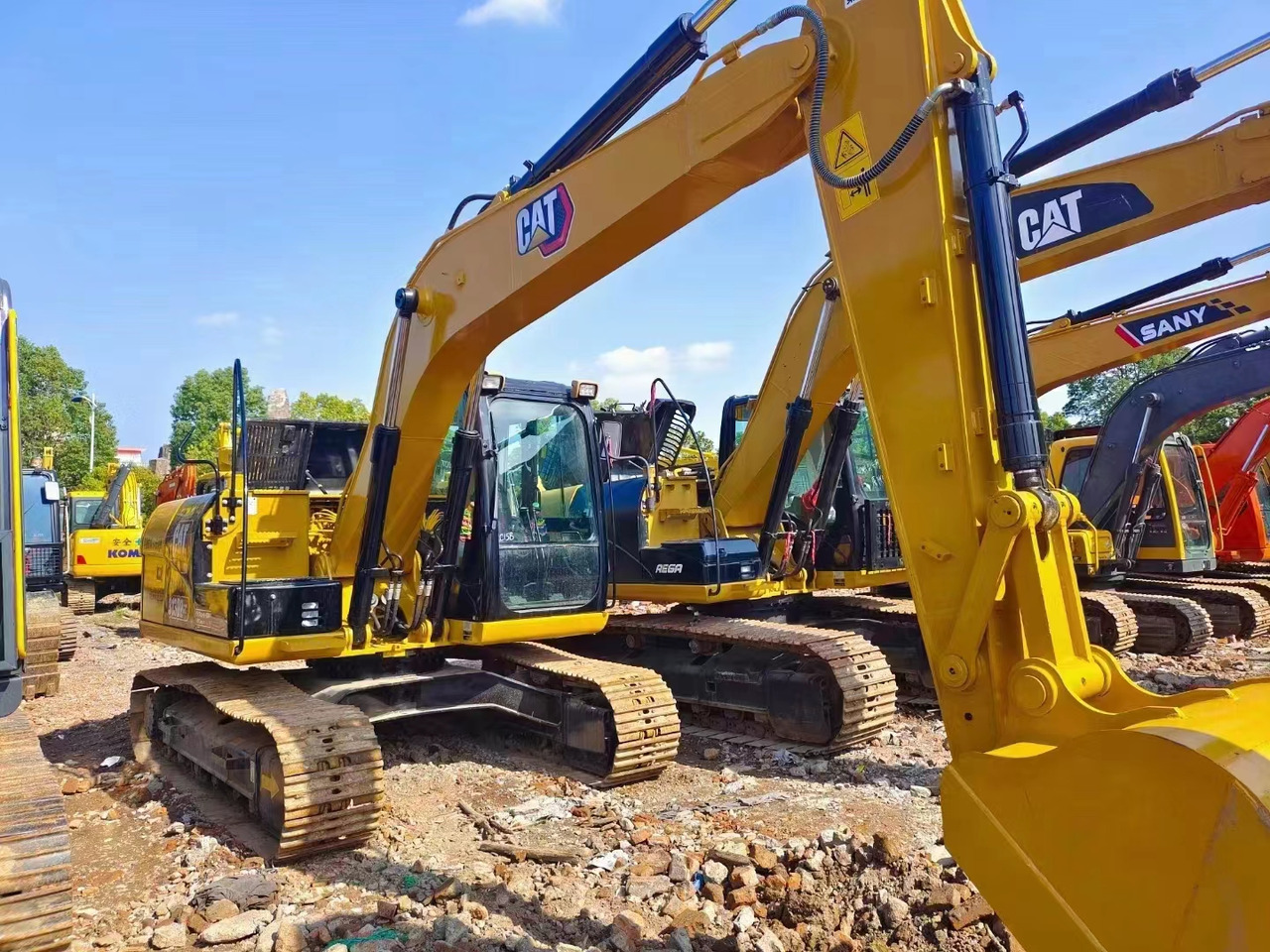CAT 313D2 Wheel Excavator Click Here for Discount - Bager točkaš: slika 2 CAT 313D2 Wheel Excavator Click Here for Discount - Bager točkaš: slika 2