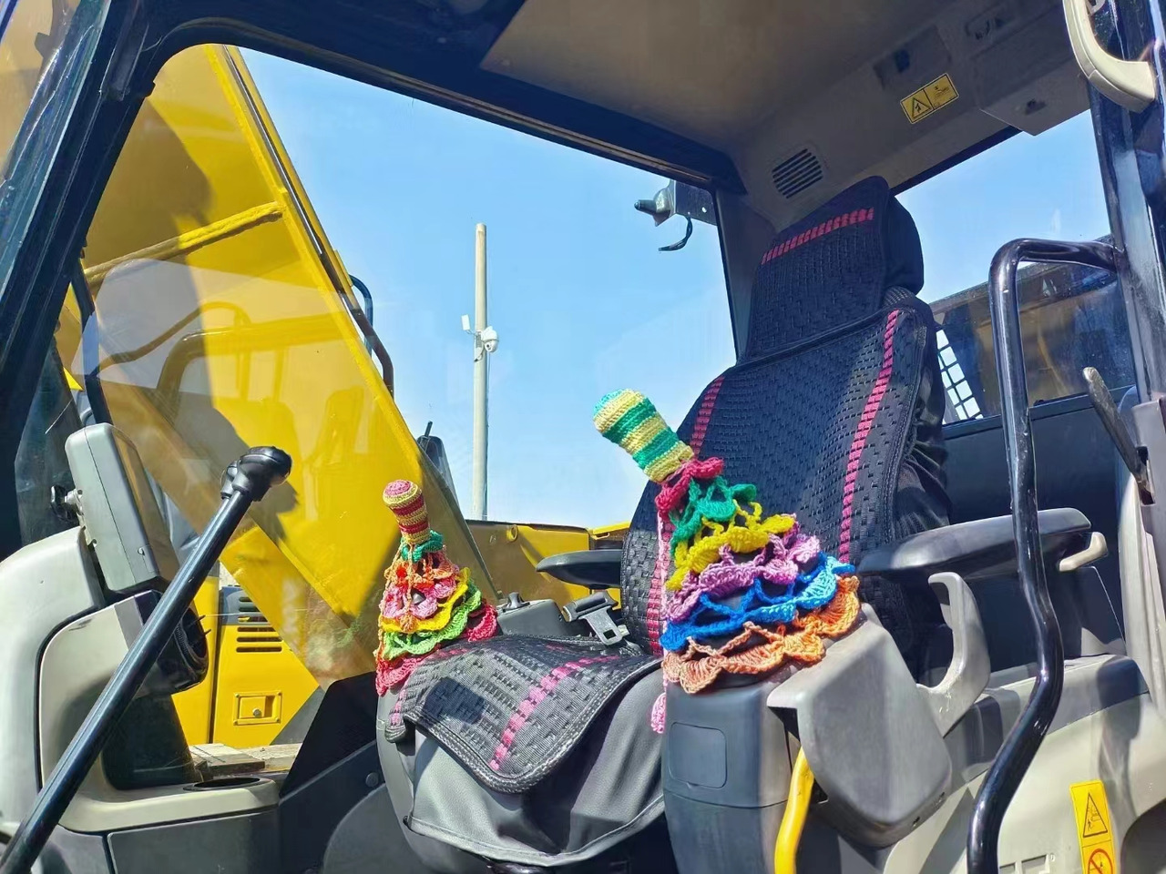 CAT 313D2 Wheel Excavator Click Here for Discount - Bager točkaš: slika 4 CAT 313D2 Wheel Excavator Click Here for Discount - Bager točkaš: slika 4