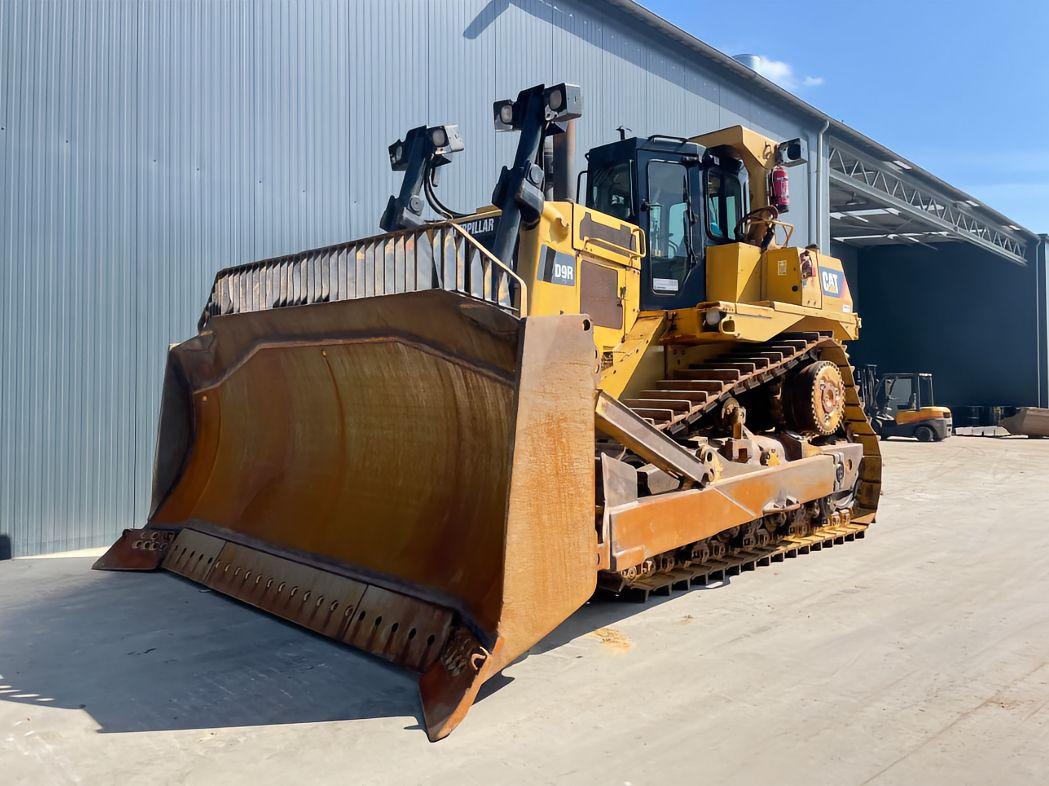 CAT Bulldozer D9R Click for Discount - Buldožer: slika 2 CAT Bulldozer D9R Click for Discount - Buldožer: slika 2
