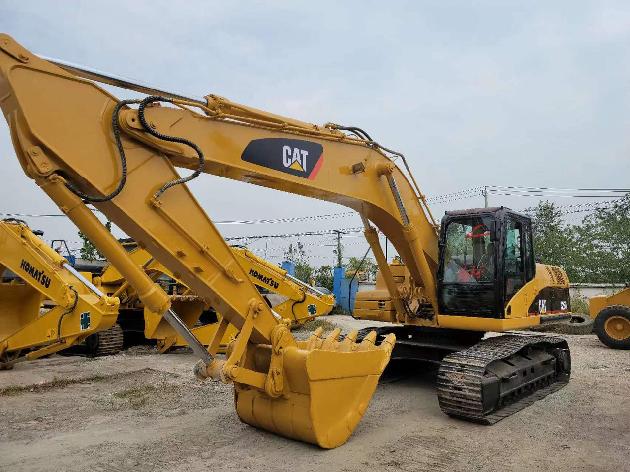 CATERPILLAR 325D - Bager guseničar: slika 4 CATERPILLAR 325D - Bager guseničar: slika 4