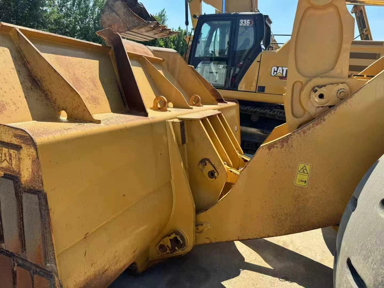 CATERPILLAR 982 Wheel Loader Click for Discount - Utovarivač točkaš: slika 2 CATERPILLAR 982 Wheel Loader Click for Discount - Utovarivač točkaš: slika 2