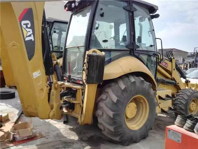 CATERPILLAR Backhoe Loader 420F Click Here for Discount - Bager utovarivač: slika 4 CATERPILLAR Backhoe Loader 420F Click Here for Discount - Bager utovarivač: slika 4
