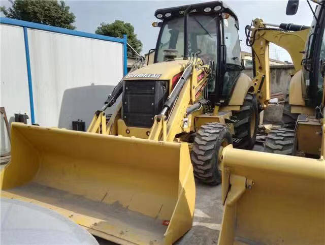 CATERPILLAR Backhoe Loader 420F Click Here for Discount - Bager utovarivač: slika 1 CATERPILLAR Backhoe Loader 420F Click Here for Discount - Bager utovarivač: slika 1