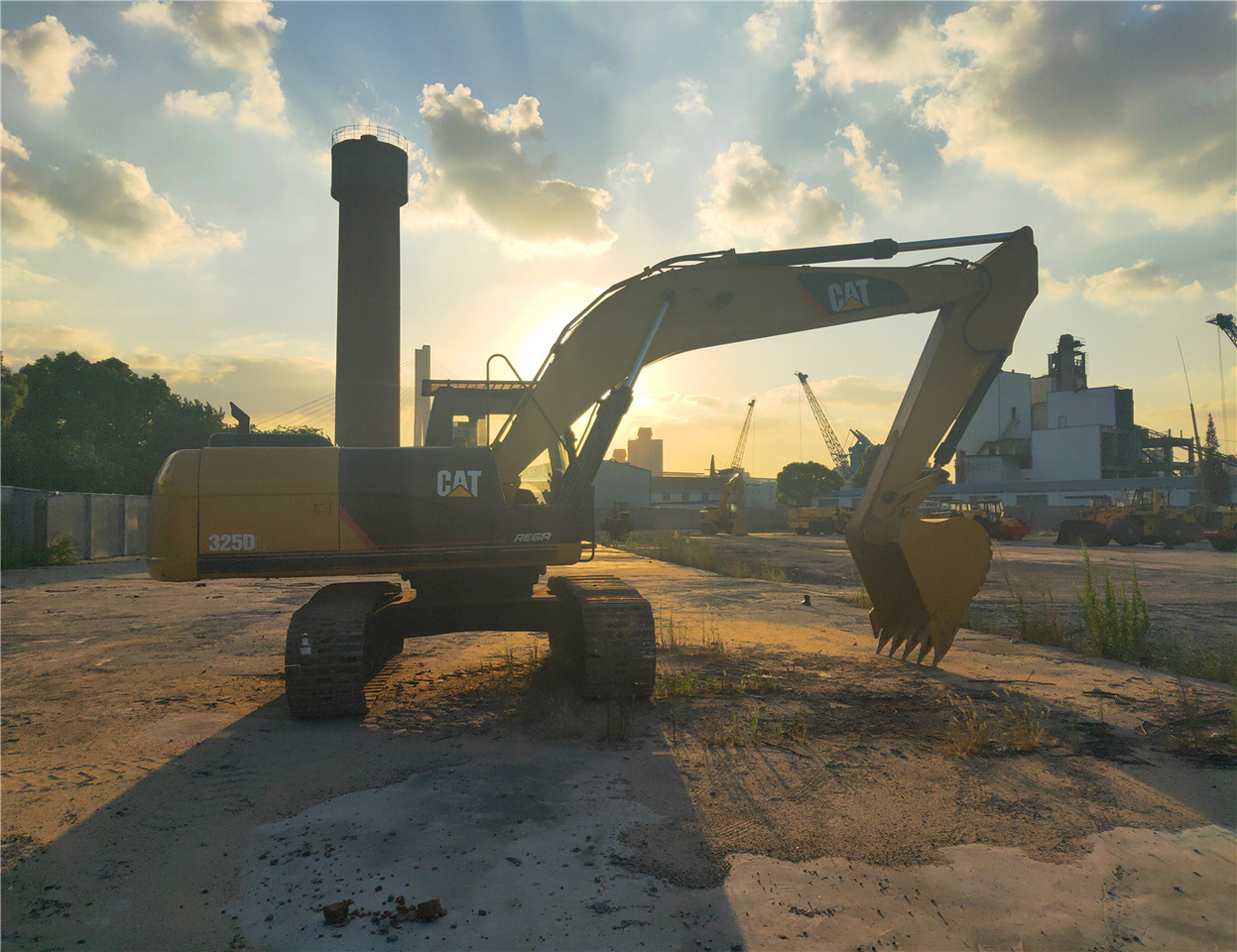 CATERPILLAR Crawler Excavator 325D Good Condition - Bager guseničar: slika 4 CATERPILLAR Crawler Excavator 325D Good Condition - Bager guseničar: slika 4
