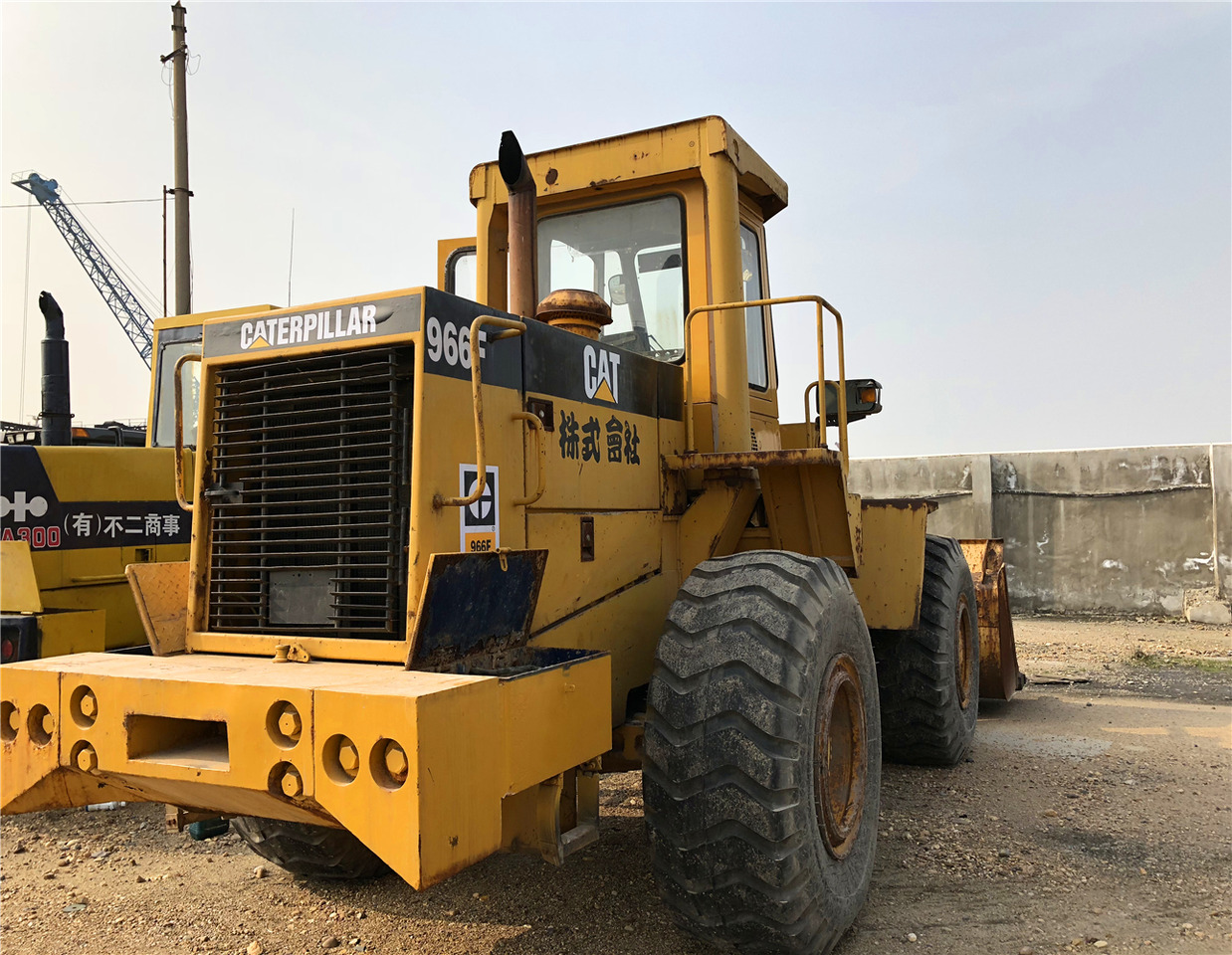CATERPILLAR Wheel Loader 966F Click Here for Discount - Utovarivač točkaš: slika 2 CATERPILLAR Wheel Loader 966F Click Here for Discount - Utovarivač točkaš: slika 2