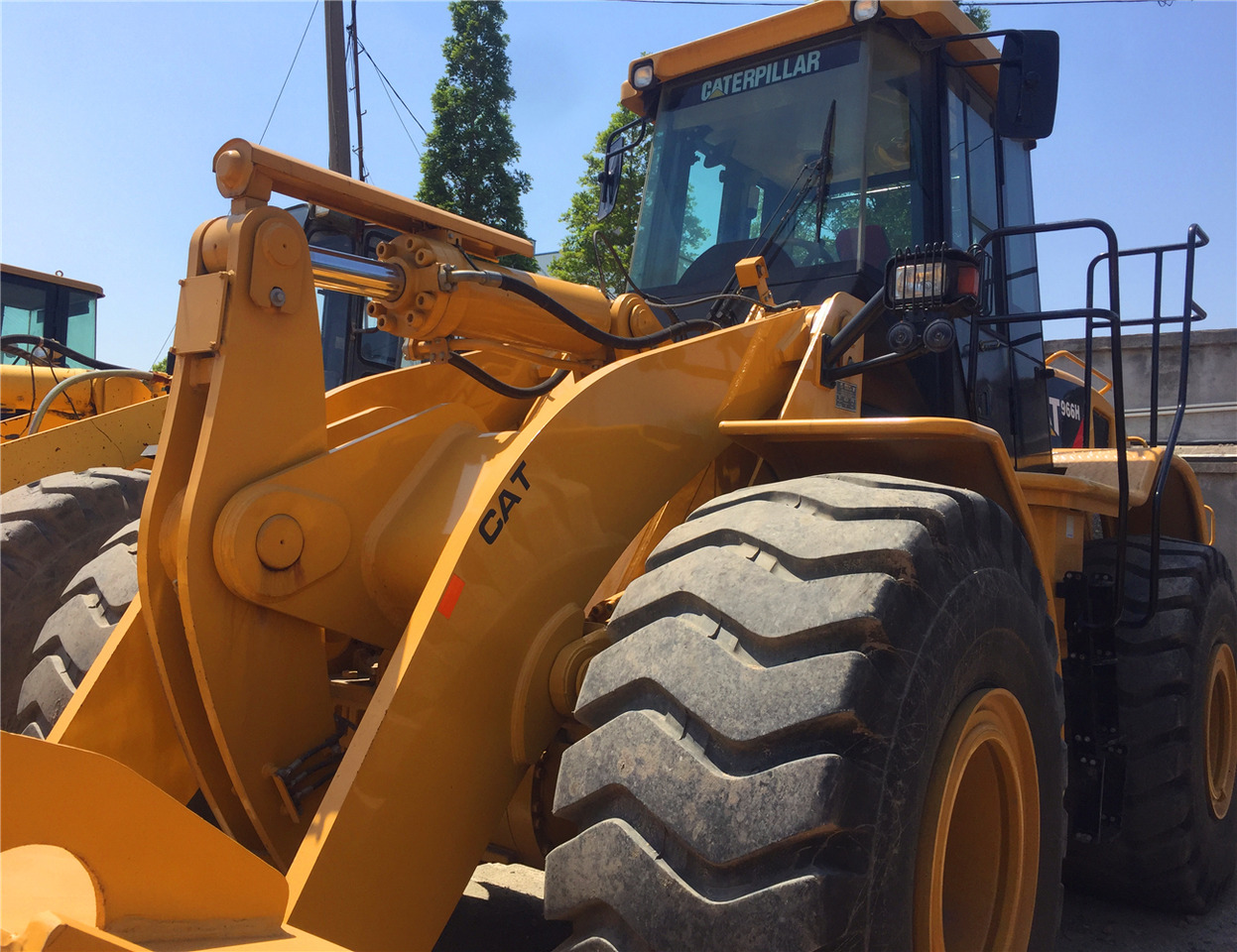 CATERPILLAR Wheel Loader 966H Click Here for Discount - Utovarivač točkaš: slika 4 CATERPILLAR Wheel Loader 966H Click Here for Discount - Utovarivač točkaš: slika 4