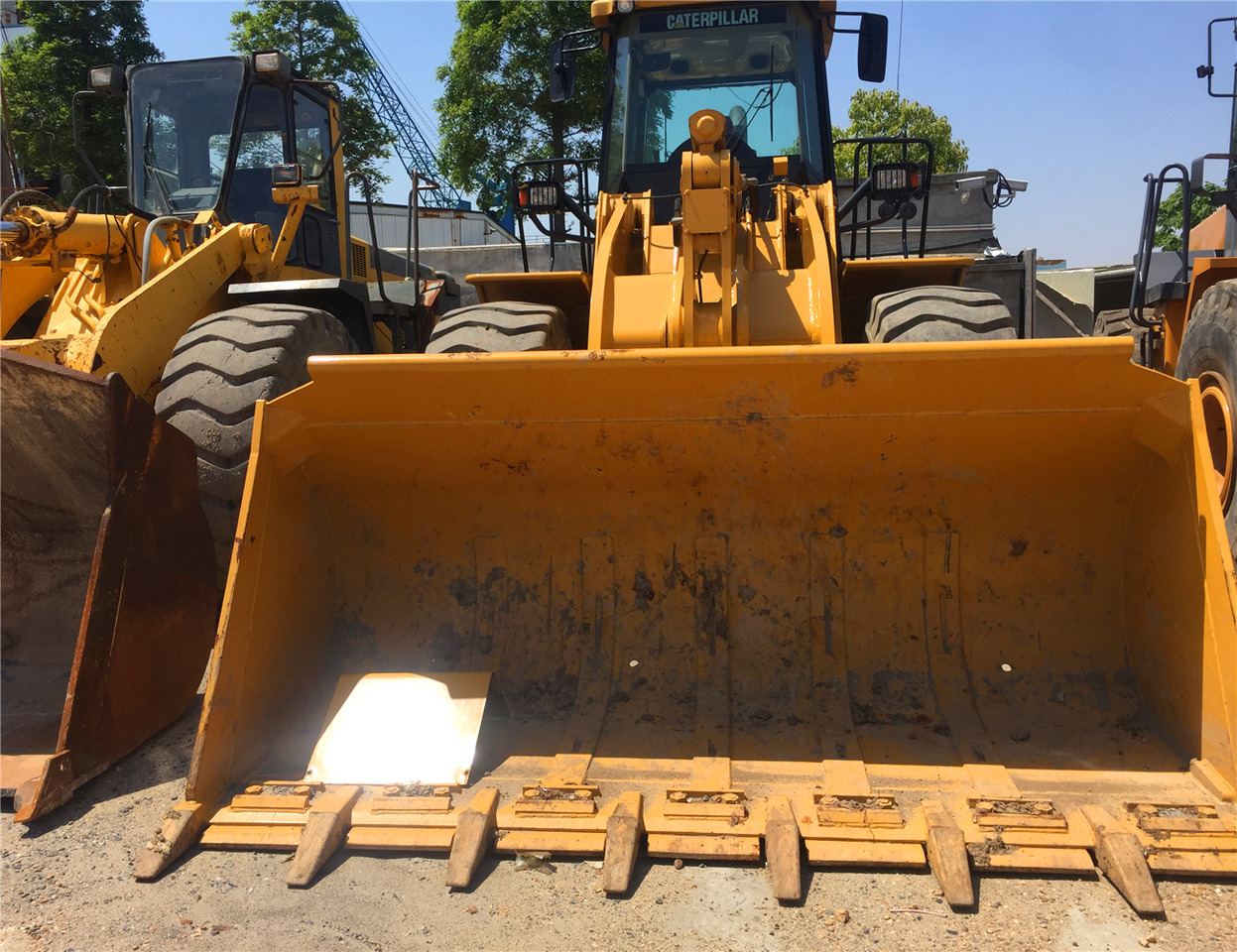 CATERPILLAR Wheel Loader 966H Click Here for Discount - Utovarivač točkaš: slika 2 CATERPILLAR Wheel Loader 966H Click Here for Discount - Utovarivač točkaš: slika 2
