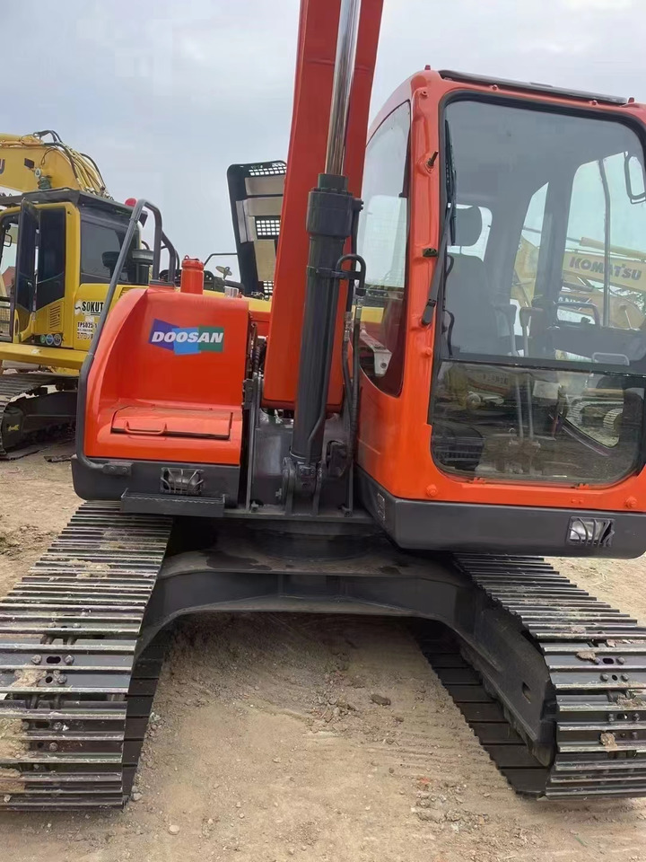 DOOSAN DX80 Mini excavator Excellent condition - Mini bager: slika 4 DOOSAN DX80 Mini excavator Excellent condition - Mini bager: slika 4