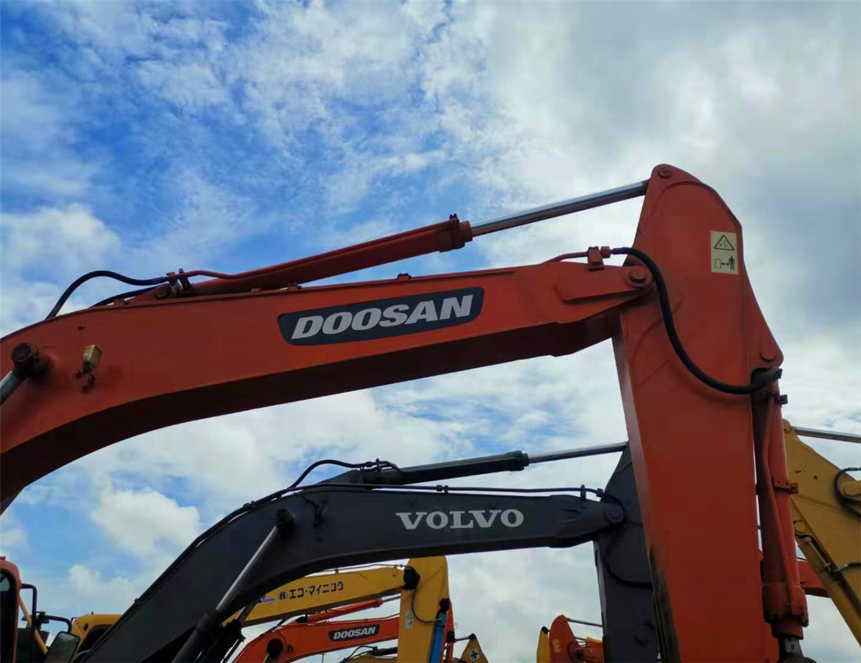 DOOSAN Excavator DH300 Click Here for Discount - Bager: slika 3 DOOSAN Excavator DH300 Click Here for Discount - Bager: slika 3