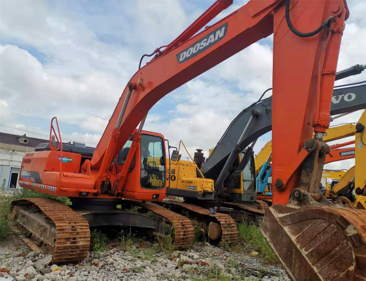 DOOSAN Excavator DH300 Click Here for Discount - Bager: slika 2 DOOSAN Excavator DH300 Click Here for Discount - Bager: slika 2