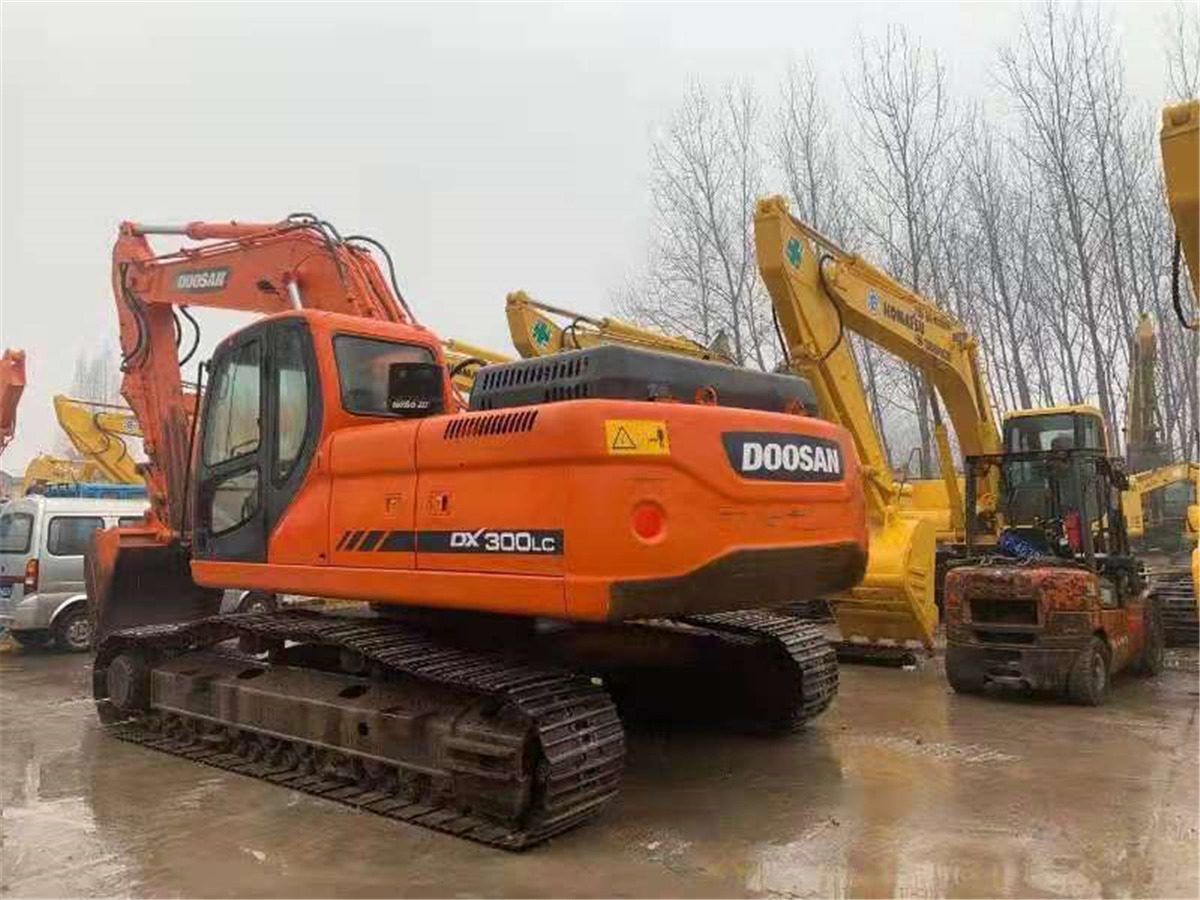 DOOSAN Excavator DX300 Click Here for Discount - Bager: slika 4 DOOSAN Excavator DX300 Click Here for Discount - Bager: slika 4