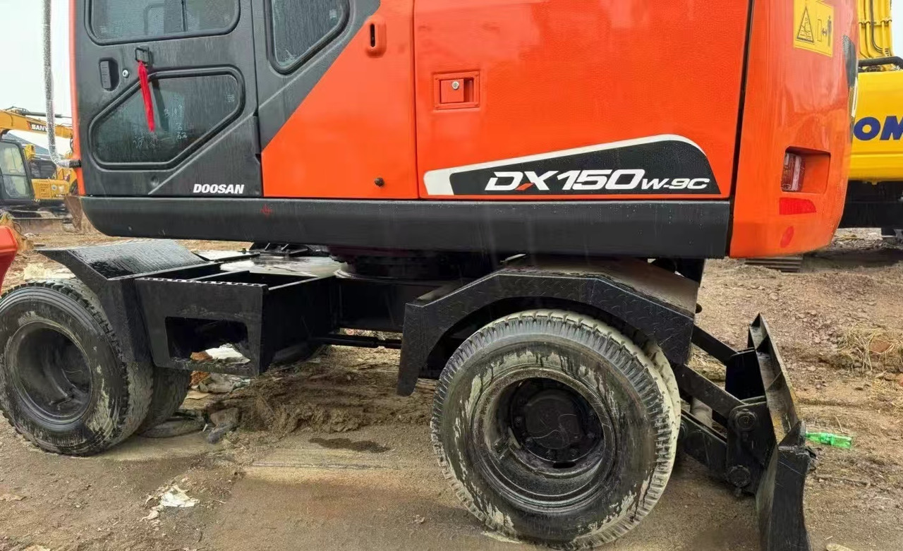 Doosan DX150W Wheel Loader click for Discount - Bager točkaš: slika 2 Doosan DX150W Wheel Loader click for Discount - Bager točkaš: slika 2