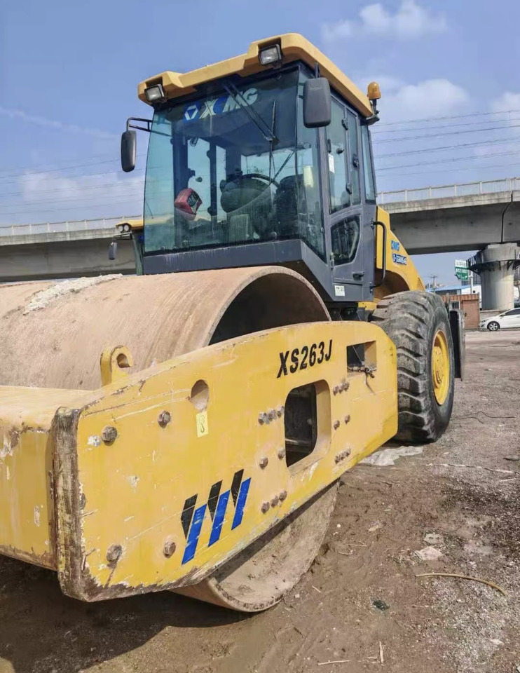 XCMG XCMG XS263J Original Road Roller Negotiable - Građevinska mašina: slika 3 XCMG XCMG XS263J Original Road Roller Negotiable - Građevinska mašina: slika 3