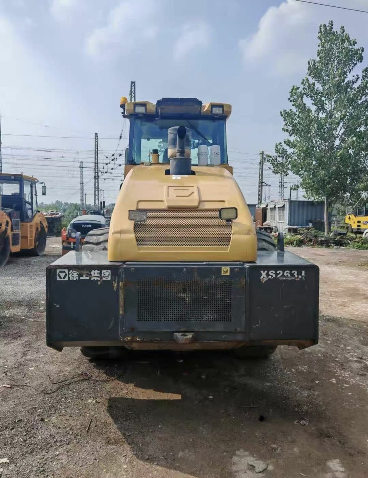 XCMG XCMG XS263J Original Road Roller Negotiable - Građevinska mašina: slika 4 XCMG XCMG XS263J Original Road Roller Negotiable - Građevinska mašina: slika 4
