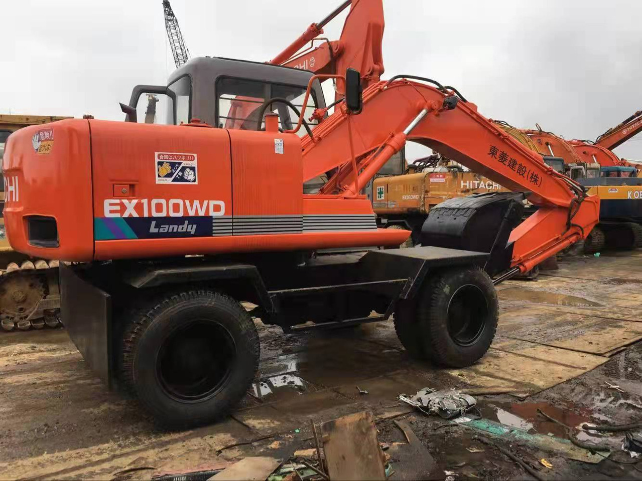 HITACHI EX100WD - Bager guseničar: slika 5 HITACHI EX100WD - Bager guseničar: slika 5
