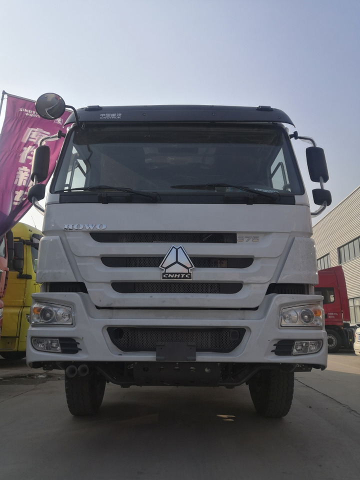 HOWO 10Cube Cement Mixer Truck 6*4 Click Here for Discount - Mikser za beton: slika 3 HOWO 10Cube Cement Mixer Truck 6*4 Click Here for Discount - Mikser za beton: slika 3