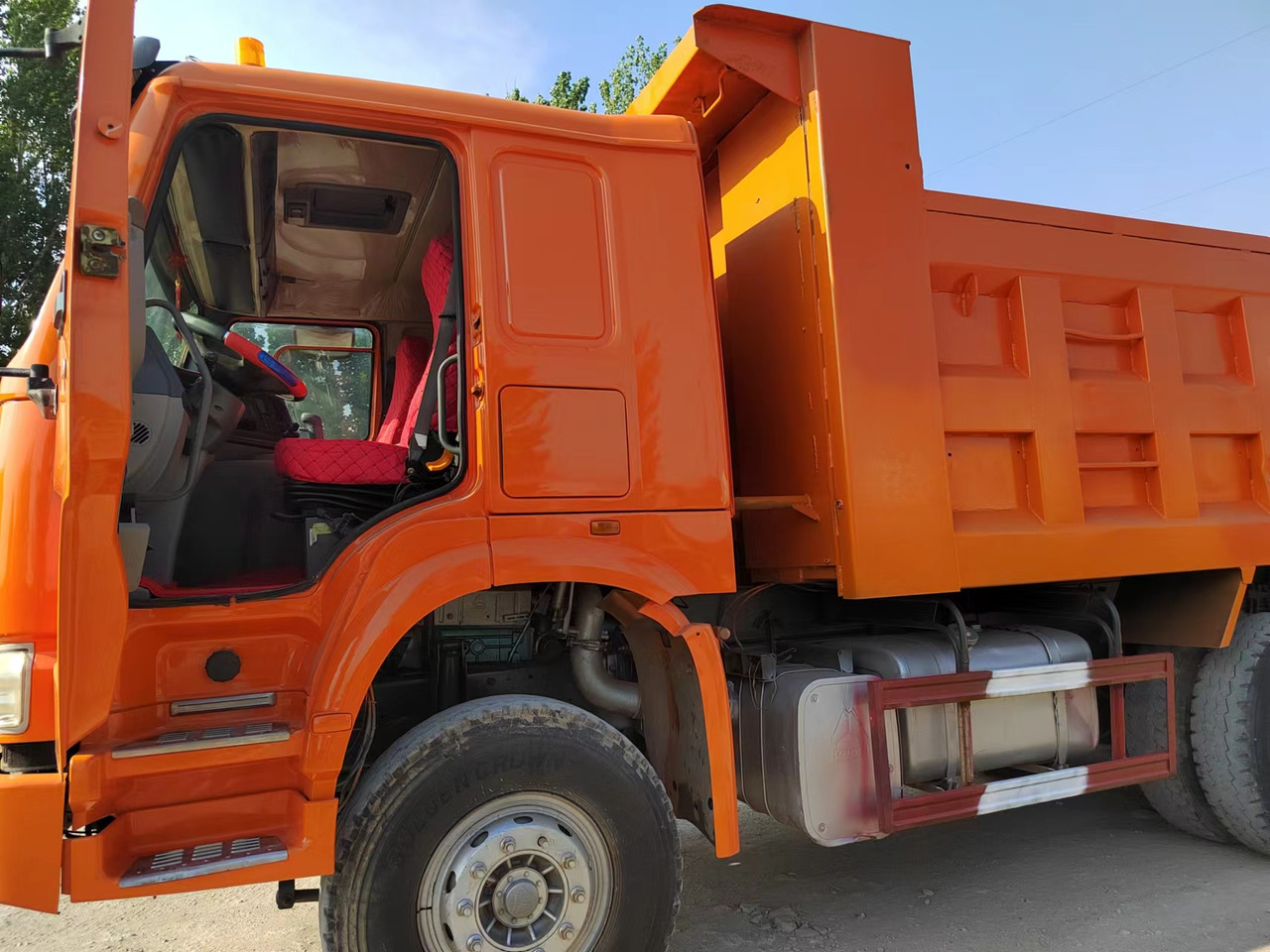 HOWO 371 Dump Truck 6*4 CLick here for Discount - Istovarivač: slika 3 HOWO 371 Dump Truck 6*4 CLick here for Discount - Istovarivač: slika 3