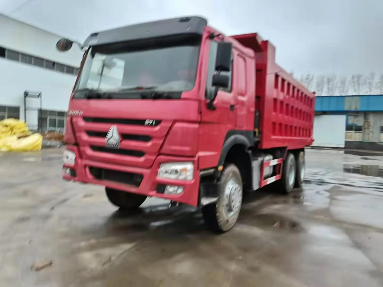 HOWO 371 Dump Truck 8/4 Click Here for Discount - Istovarivač: slika 2 HOWO 371 Dump Truck 8/4 Click Here for Discount - Istovarivač: slika 2