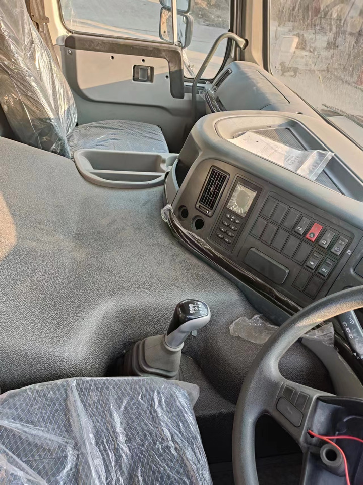 HOWO 375Dump Truck Right-Hand Drive - Istovarivač: slika 3 HOWO 375Dump Truck Right-Hand Drive - Istovarivač: slika 3