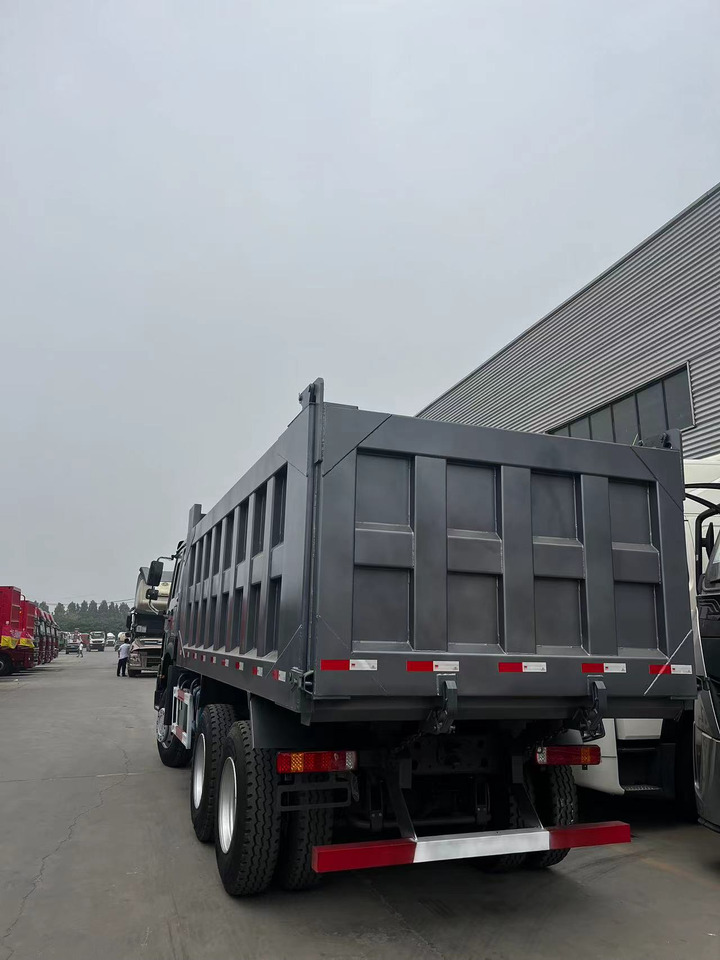 HOWO 380HP Dump Truck Click for Discount - Istovarivač: slika 4 HOWO 380HP Dump Truck Click for Discount - Istovarivač: slika 4