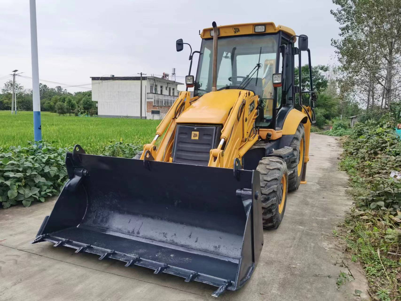 JCB Backhoe Loader 3CX Click Here for Discount - Bager utovarivač: slika 2 JCB Backhoe Loader 3CX Click Here for Discount - Bager utovarivač: slika 2