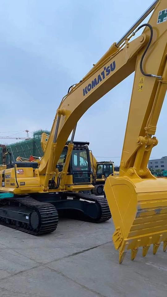 KOMATSU PC300-8 Excavator | Ultra Low Hours 4,200 | One Owner | Full Service History - Bager guseničar: slika 3 KOMATSU PC300-8 Excavator | Ultra Low Hours 4,200 | One Owner | Full Service History - Bager guseničar: slika 3