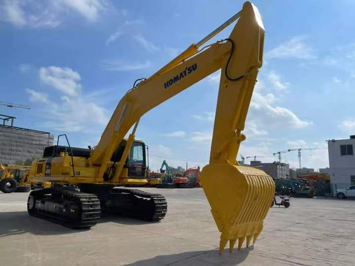 KOMATSU PC400-8 Excavator Click for DIscount - Bager: slika 1 KOMATSU PC400-8 Excavator Click for DIscount - Bager: slika 1