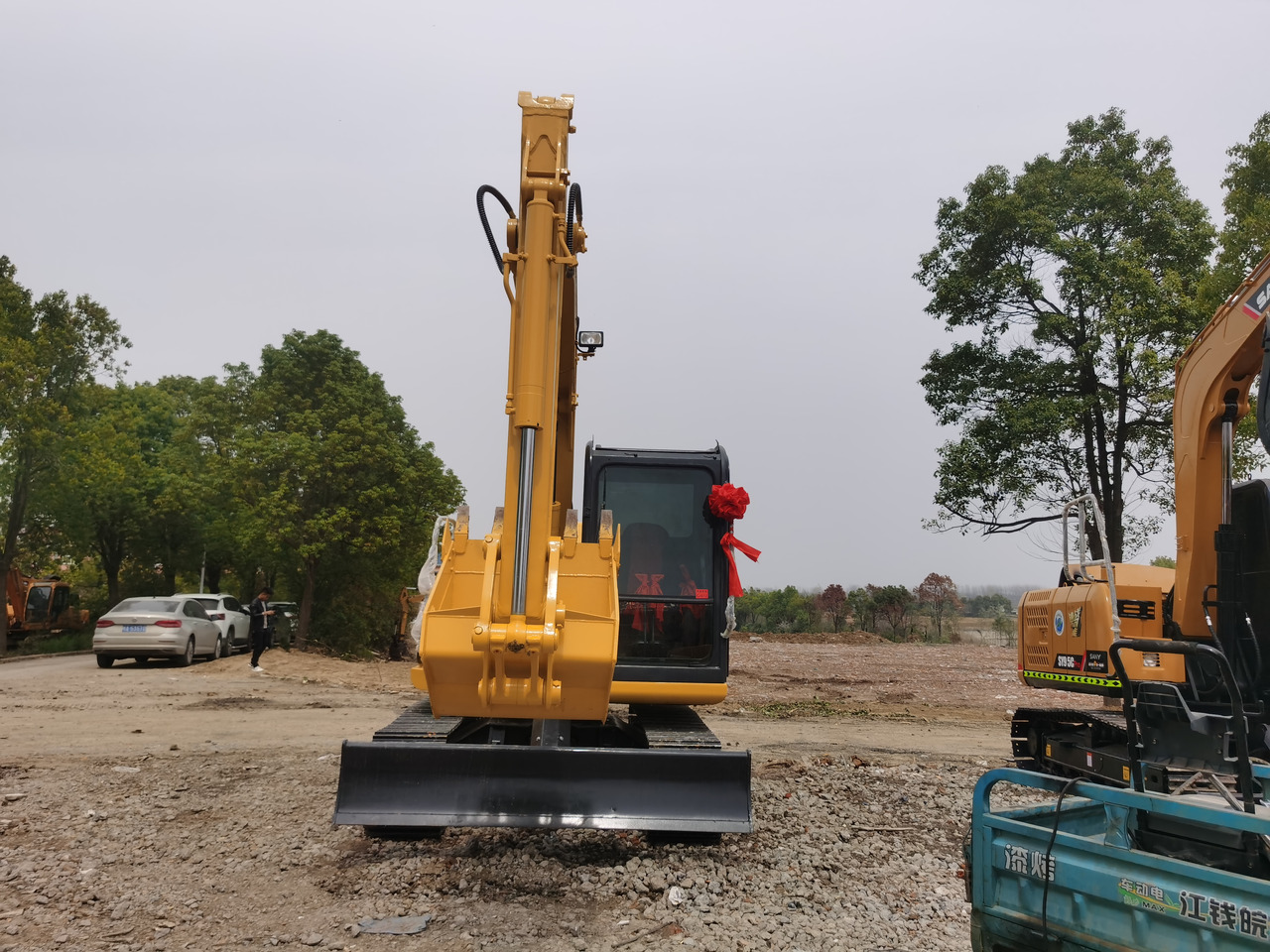 KOMATSU PC70-8 - Bager guseničar: slika 5 KOMATSU PC70-8 - Bager guseničar: slika 5