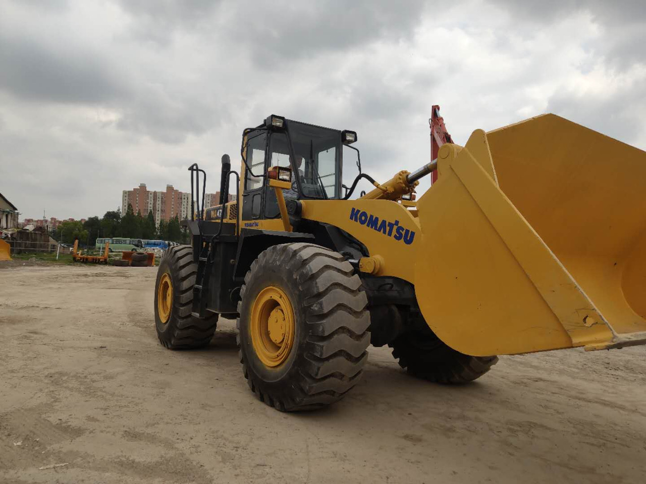 KOMATSU WA470-3 Wheel Loader Click for Discount - Utovarivač točkaš: slika 5 KOMATSU WA470-3 Wheel Loader Click for Discount - Utovarivač točkaš: slika 5