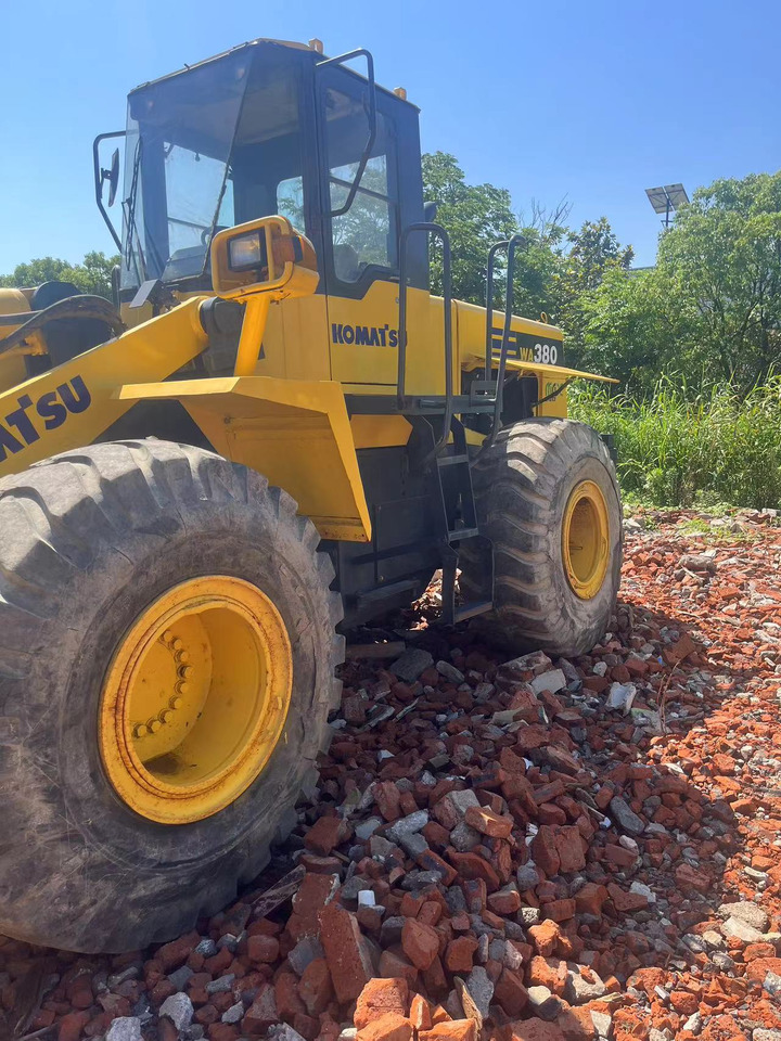 KOMATSU Wheel Loader WA380 Click for Discount - Utovarivač točkaš: slika 1 KOMATSU Wheel Loader WA380 Click for Discount - Utovarivač točkaš: slika 1
