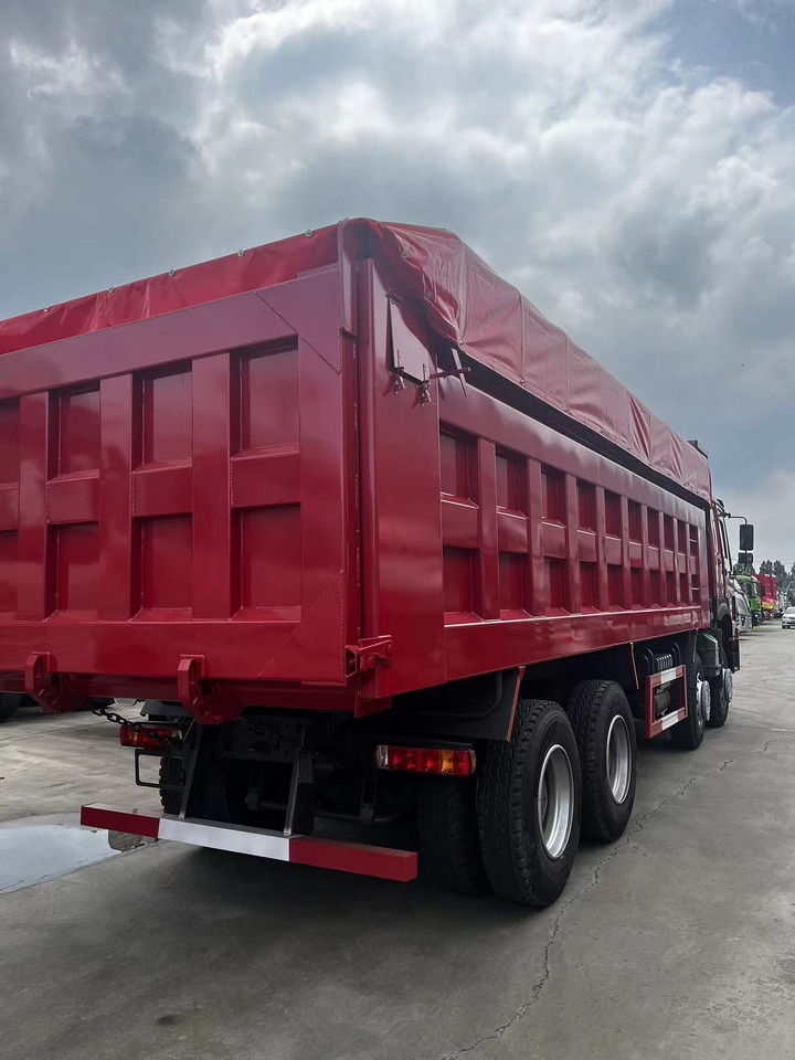Kamion HOWO DUMP　TRUCK　380　8✖4: slika 6