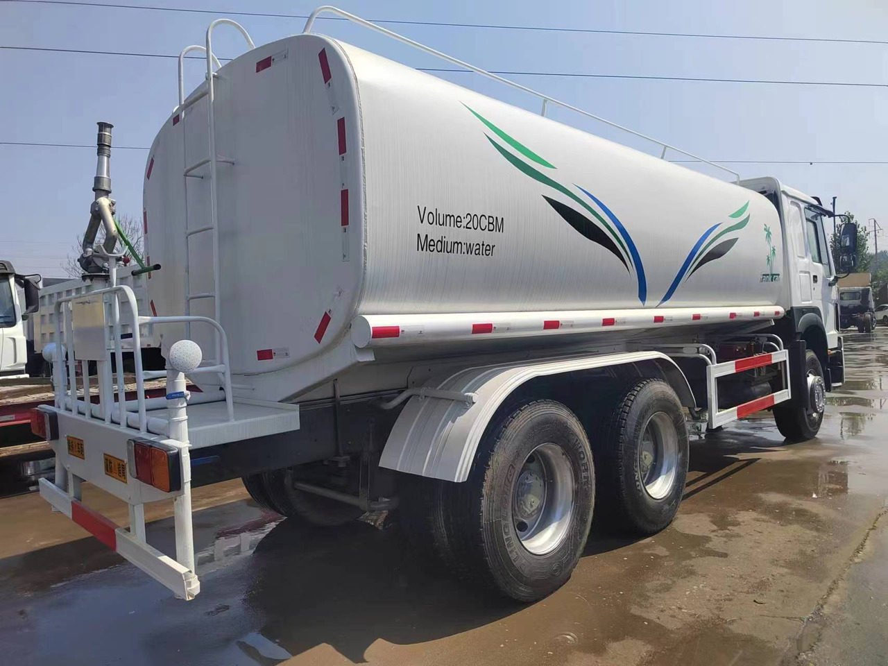 HOWO Water Tanker Click Here for Discount - Korisno/ Posebno vozilo: slika 3 HOWO Water Tanker Click Here for Discount - Korisno/ Posebno vozilo: slika 3