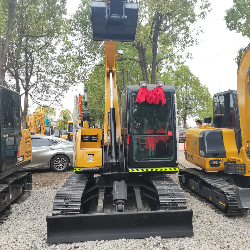 SANY SY75C - Bager guseničar: slika 1 SANY SY75C - Bager guseničar: slika 1