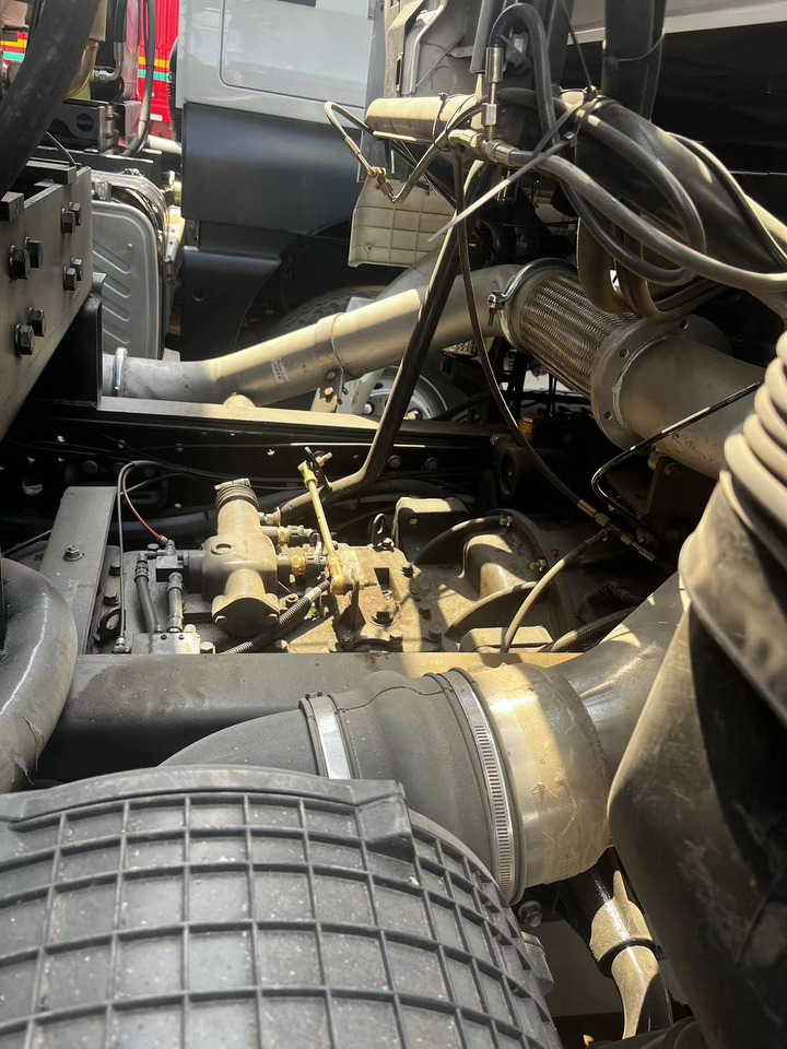 SHACMAN X3000 Dump Truck Click for Discount - Istovarivač: slika 5 SHACMAN X3000 Dump Truck Click for Discount - Istovarivač: slika 5