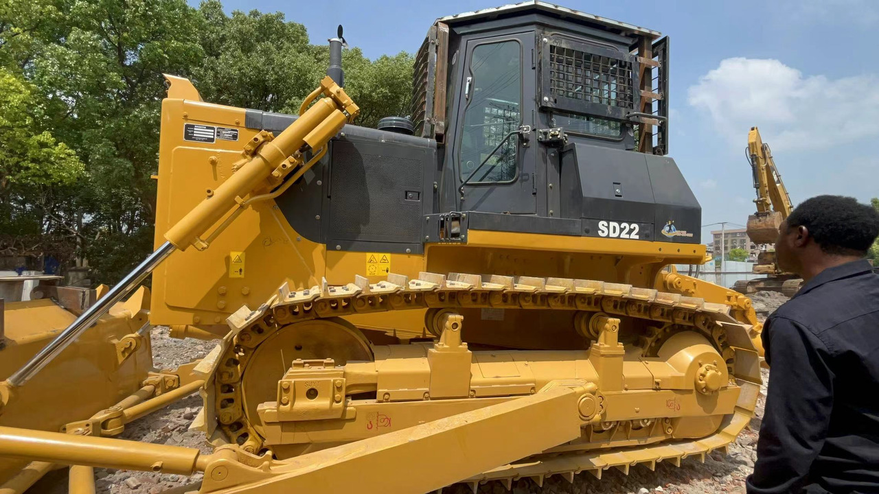 SHANTUI Bulldozer SD22 Low Hours with Claws - Buldožer: slika 2 SHANTUI Bulldozer SD22 Low Hours with Claws - Buldožer: slika 2