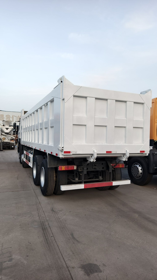 SINOTRUK HOWO 371 8x4 Dump Truck Click for Discount - Istovarivač: slika 5 SINOTRUK HOWO 371 8x4 Dump Truck Click for Discount - Istovarivač: slika 5