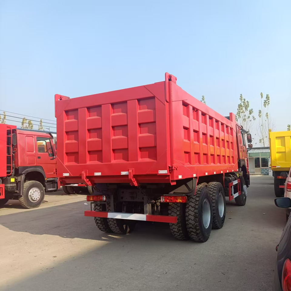 SINOTRUK HOWO 6x4 Dump Truck Click for Discount - Istovarivač: slika 4 SINOTRUK HOWO 6x4 Dump Truck Click for Discount - Istovarivač: slika 4