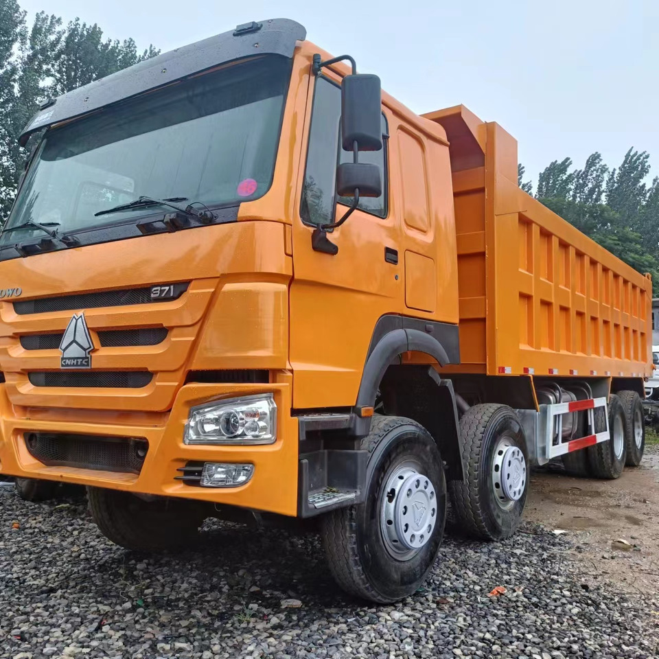 Sino HOWO 8x4 Dump Truck Click for Discount - Istovarivač: slika 5 Sino HOWO 8x4 Dump Truck Click for Discount - Istovarivač: slika 5