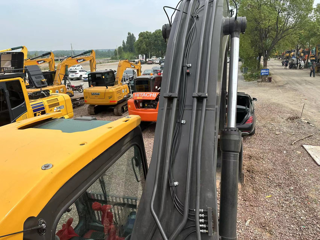 VOLVO Excavator EC240D Cilck for Discount - Bager guseničar: slika 3 VOLVO Excavator EC240D Cilck for Discount - Bager guseničar: slika 3