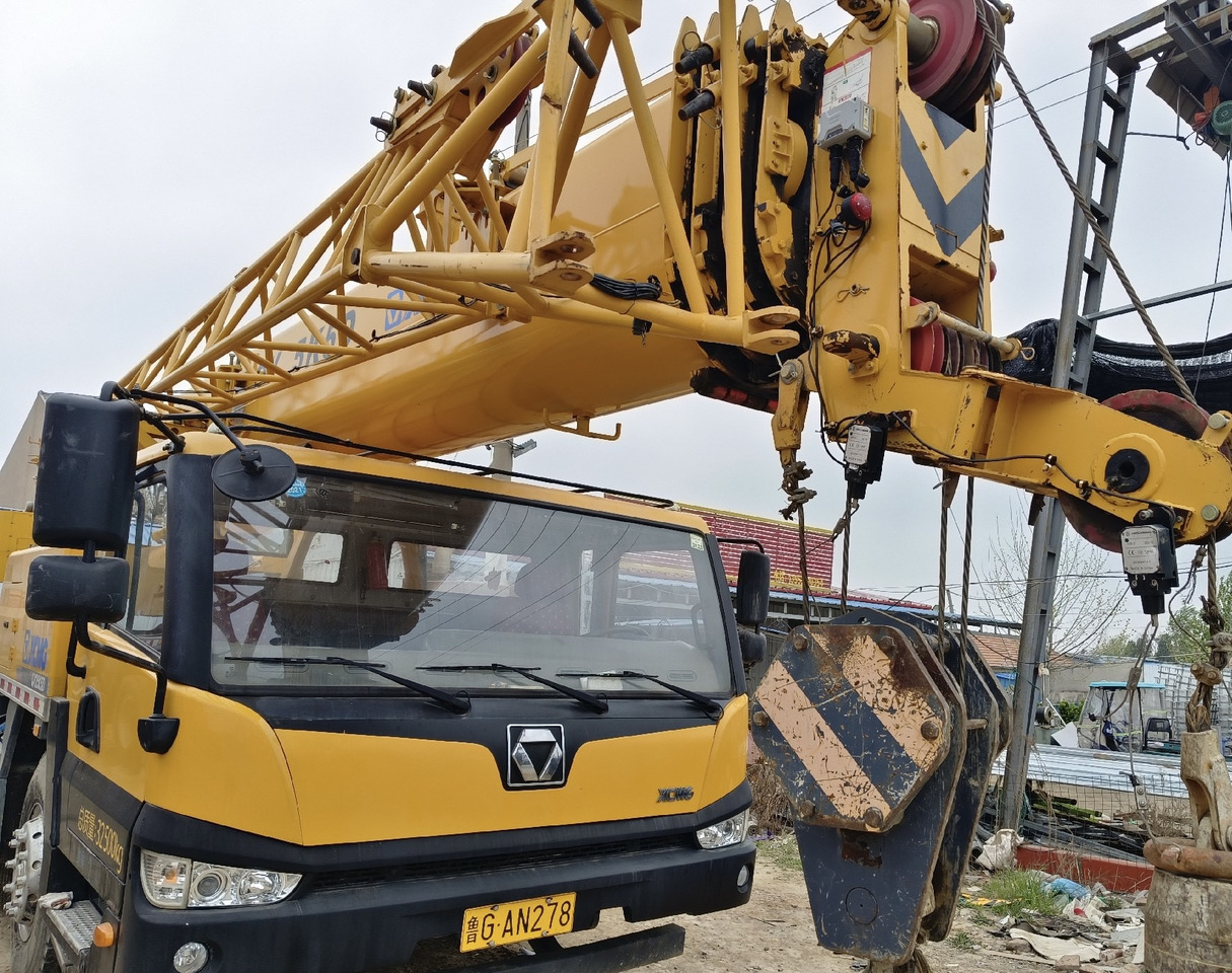 XCMG Crane QY25K 25Ton - Kran: slika 3 XCMG Crane QY25K 25Ton - Kran: slika 3