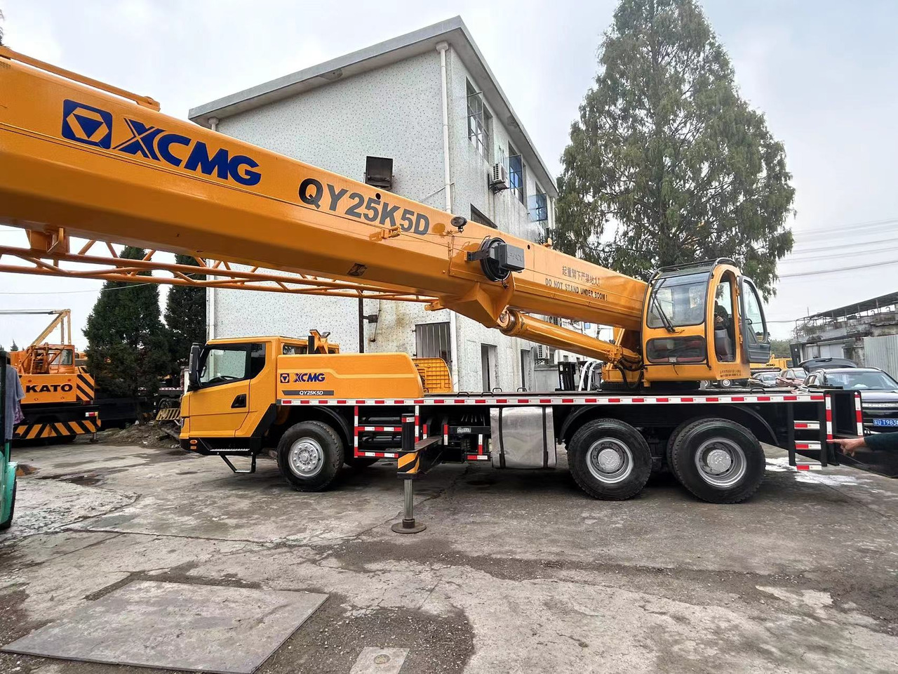 XCMG Crane QY25K - Kran: slika 1 XCMG Crane QY25K - Kran: slika 1