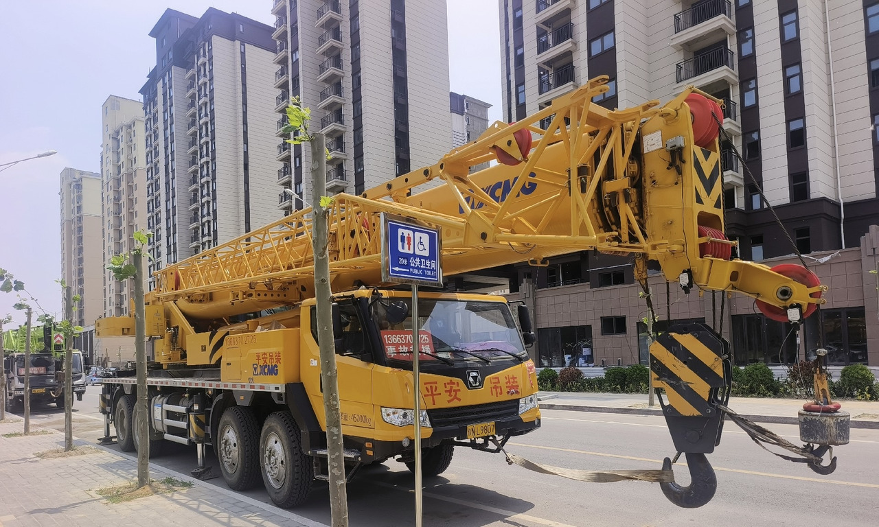 XCMG Crane QY75K - Kran: slika 1 XCMG Crane QY75K - Kran: slika 1