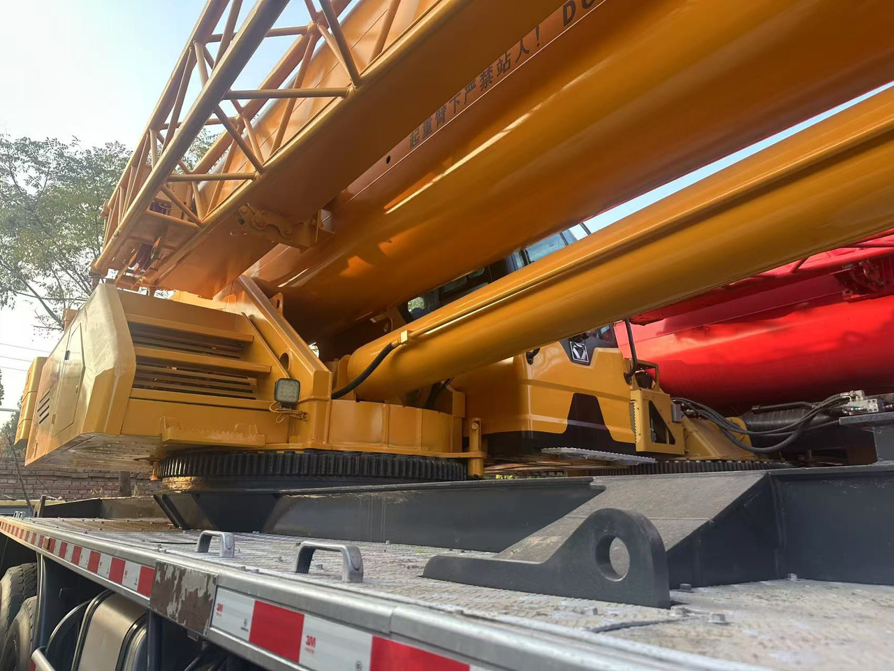 XCMG Crane QY85K CLICK HERE FOR DISCOUNT - Kran: slika 2 XCMG Crane QY85K CLICK HERE FOR DISCOUNT - Kran: slika 2