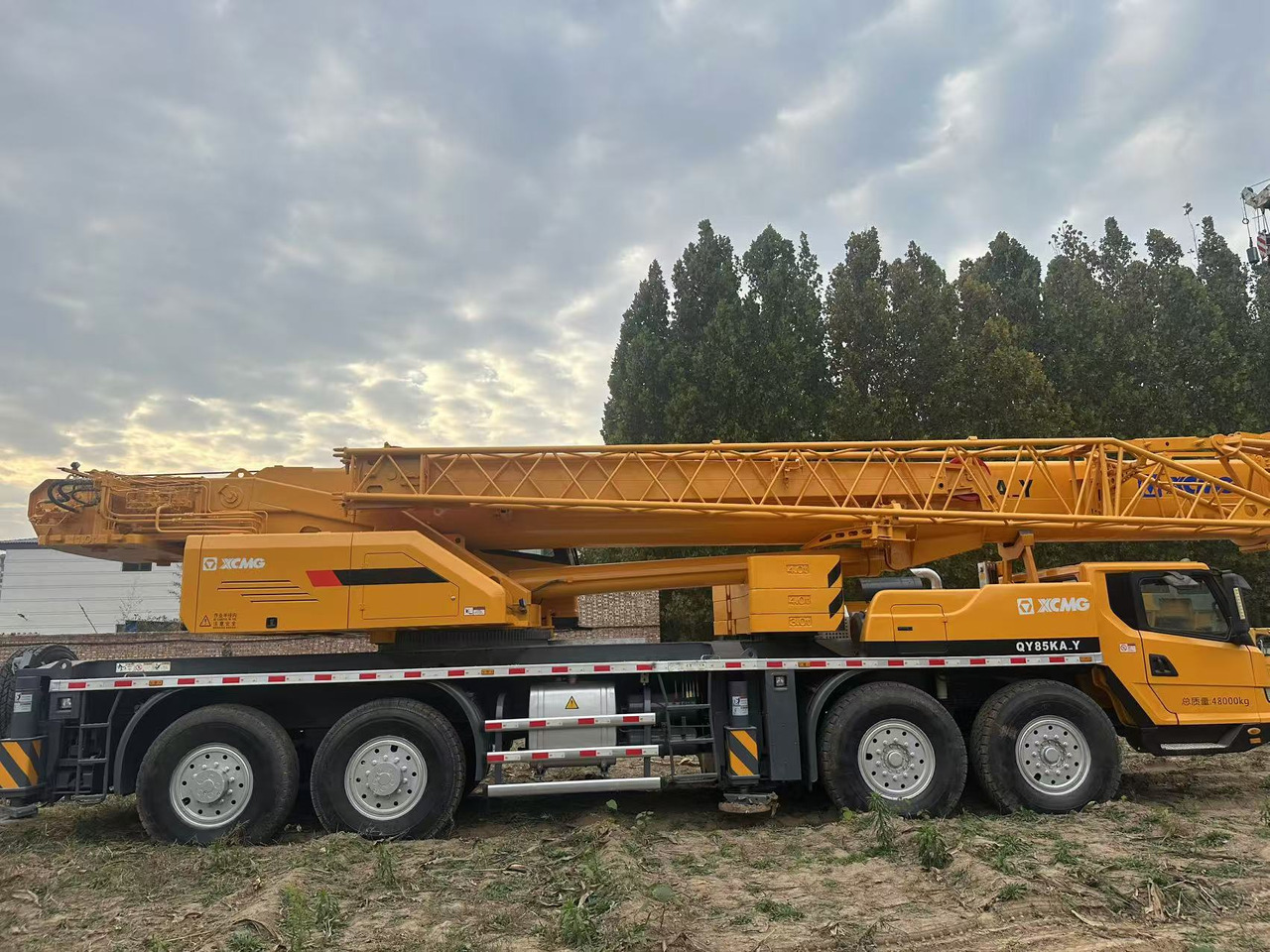 XCMG Crane QY85KAY - Autokran za sve terene: slika 2 XCMG Crane QY85KAY - Autokran za sve terene: slika 2