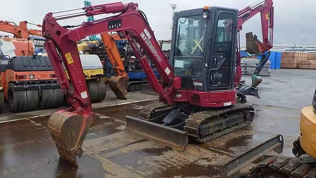 YANMAR VIO30 - Mini bager: slika 4 YANMAR VIO30 - Mini bager: slika 4
