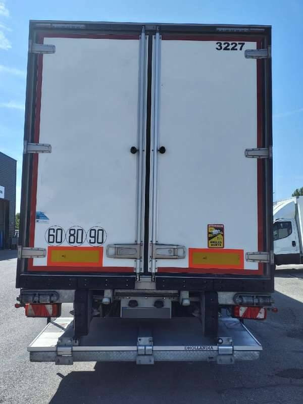 Semi-remorque 3 Essieux FRIGO 38 TONNES HAYON CAISSE CHEREAU GROUPE CARRIER VECTOR 1950 MT - Poluprikolica hladnjače: slika 3 Semi-remorque 3 Essieux FRIGO 38 TONNES HAYON CAISSE CHEREAU GROUPE CARRIER VECTOR 1950 MT - Poluprikolica hladnjače: slika 3